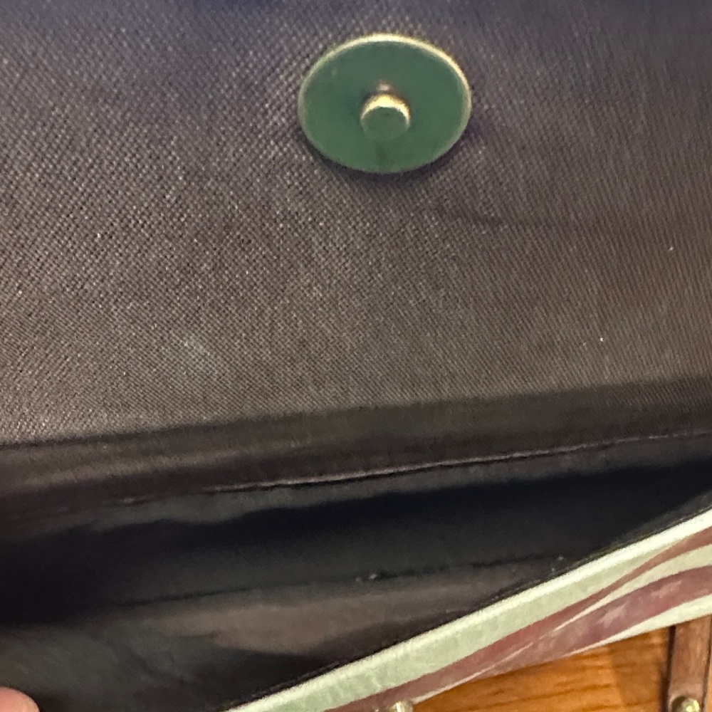 B.O.C. Patriotic Brown and Red Wallet - Picture 2 of 5